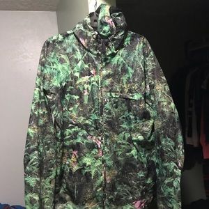 Nike SB windbreaker forest camo